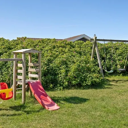 Holiday home Awesome In Ringkobing With Wifi